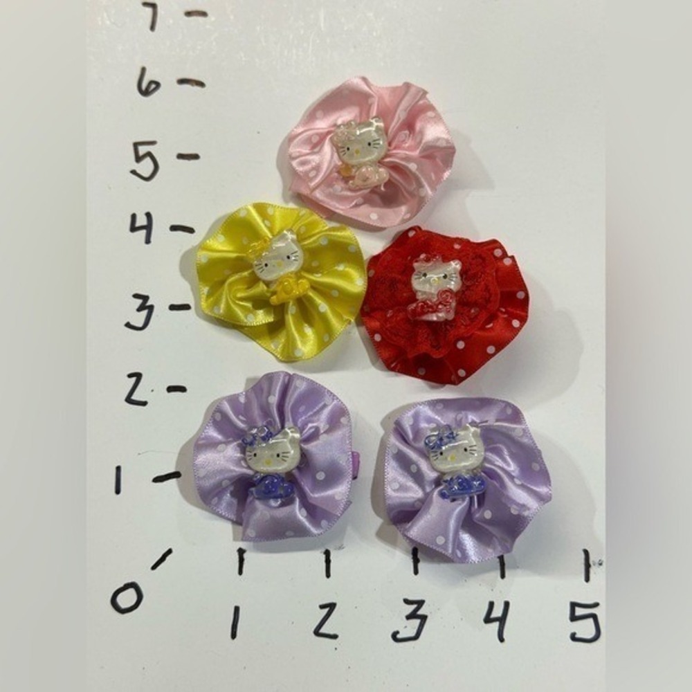NEW Hair Accessories set of 5 girls hello kitty bows